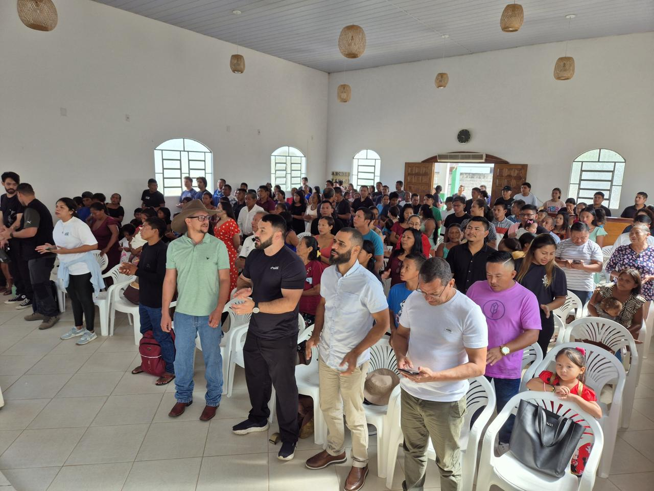 Membros e congregação da igreja